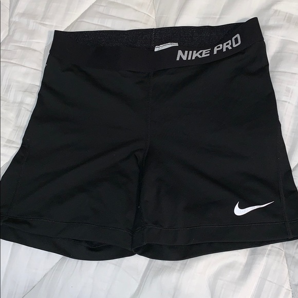 Nike Pro - Picture 1 of 1